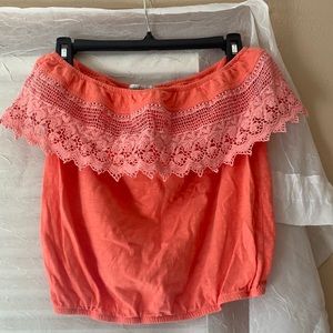 American Rag cropped open shoulders top size M